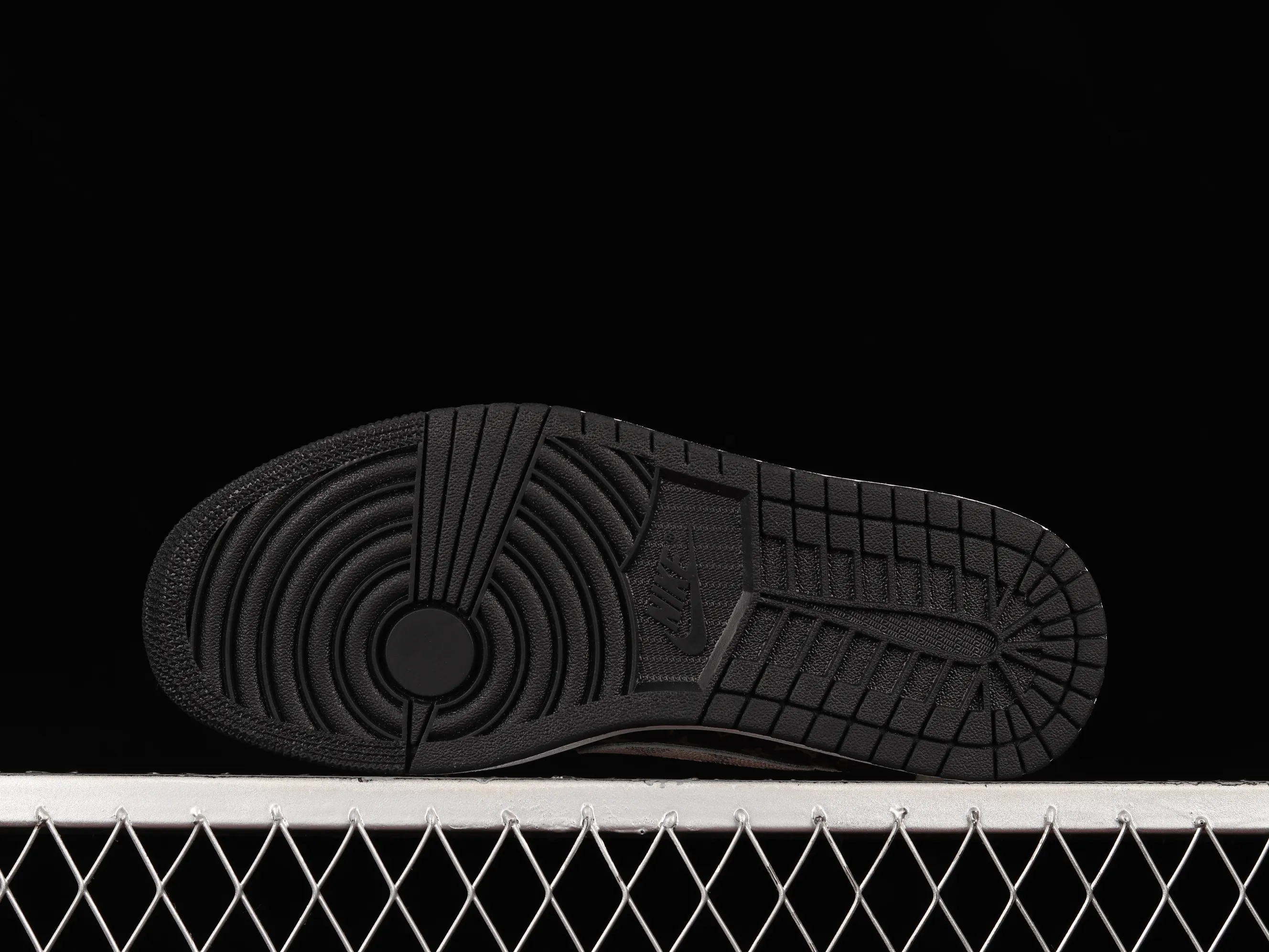 All categories Air Jordan Jordan series basketball shoes Air Jordan 1 Low Travis Scott x Air Jordan 1 Low OG AJ1 Joe 1 joint model undercut low top DM7866-216